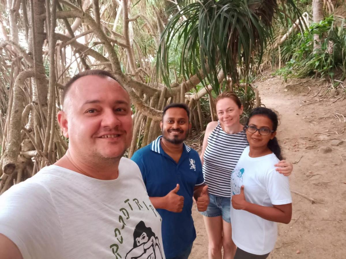 Kiralawella Beach Inn Matara Eksteriør bilde